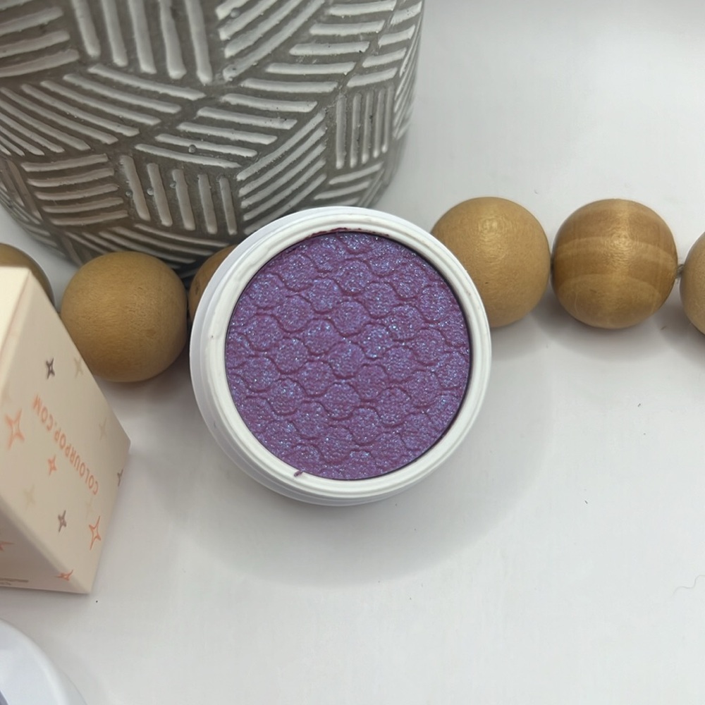 Colourpop Super Shock Shadow (Ripple/Purple-Blue Duo chrome)